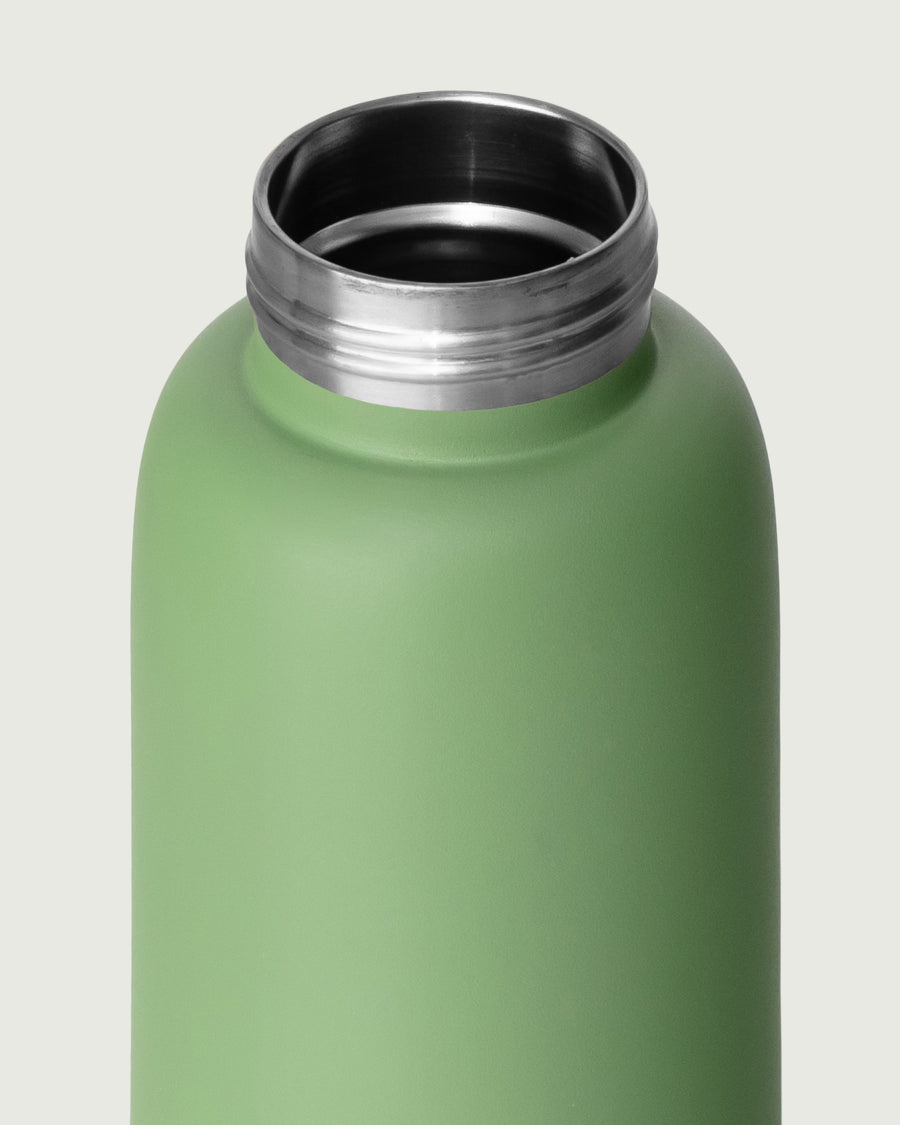 Flask Tumbler Bottle green front diagonal