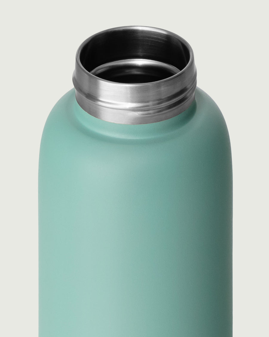 Flask Tumbler Bottle green  front diagonal