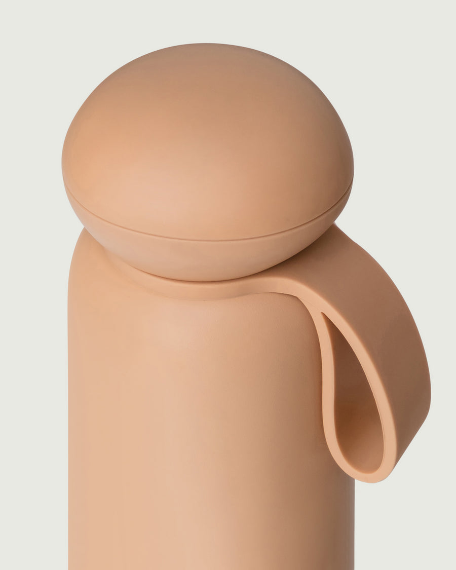 Sunnies Flask pebble cap brown top