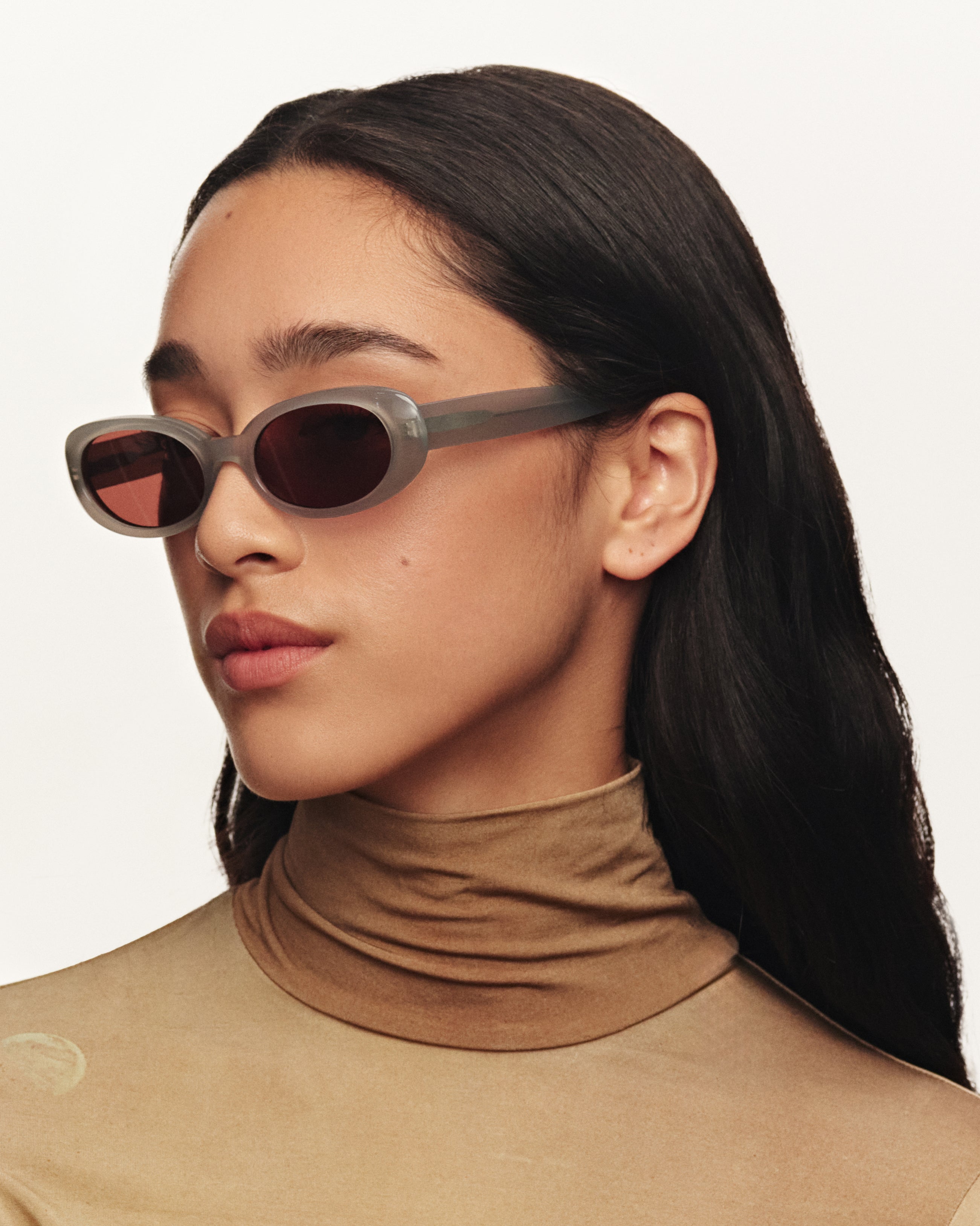 women Devon Sunglasses round blue acetate