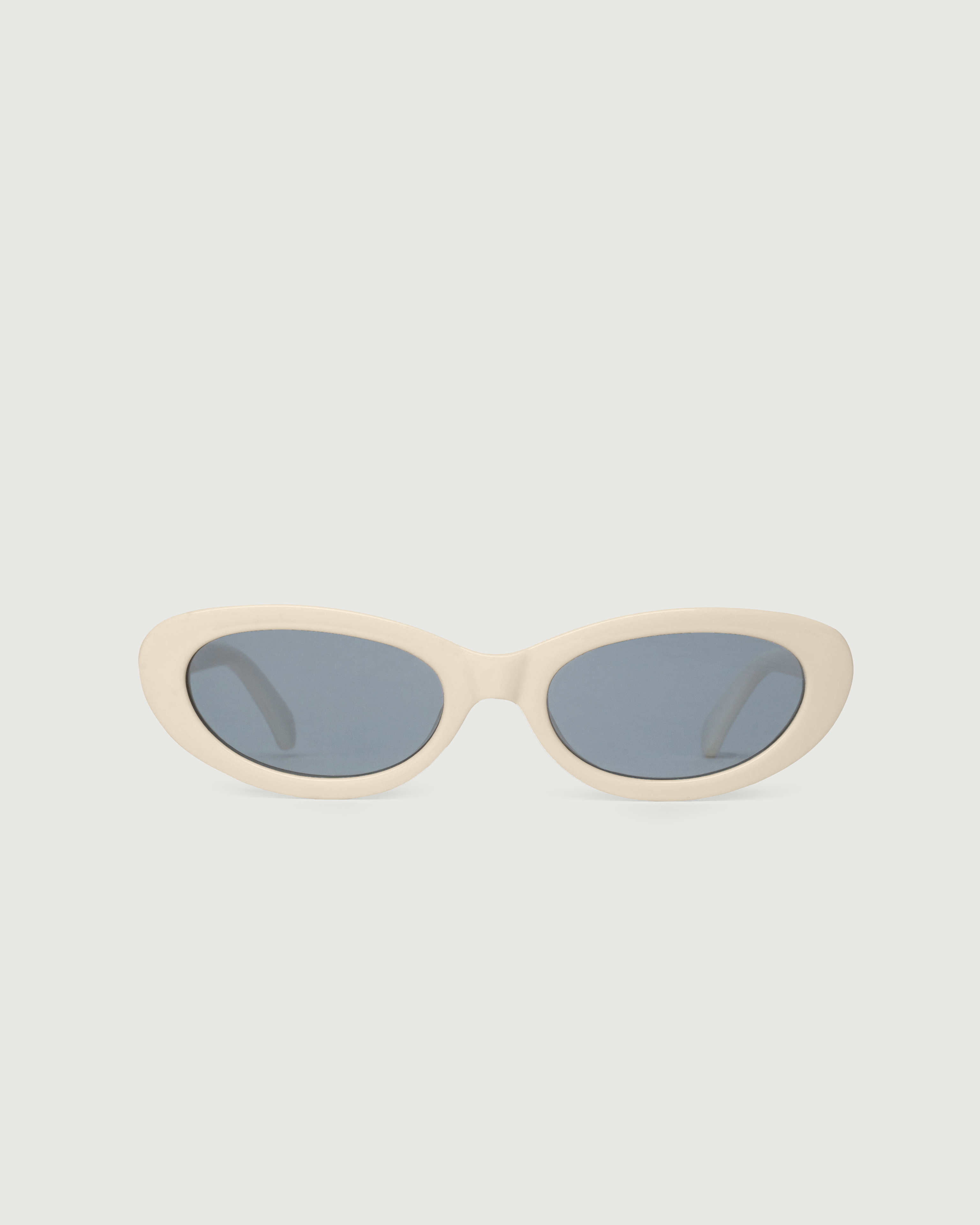 Burrata::Dakota Sunglasses cateye White recycled polyester front