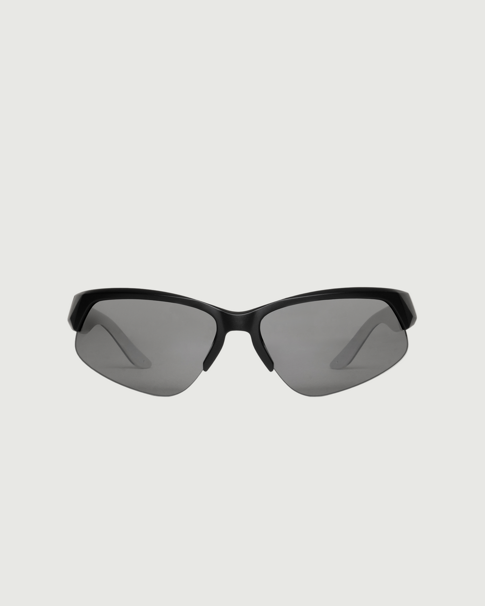Charcoal Polarized::Simone Sunglasses cateye Black recycled polyester front