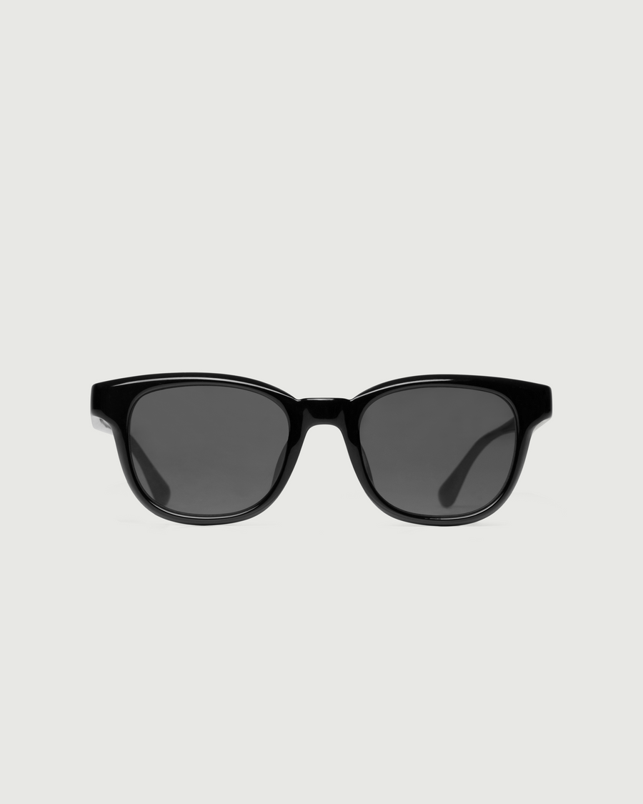 Romeo Sunglasses square black recycled polyester front