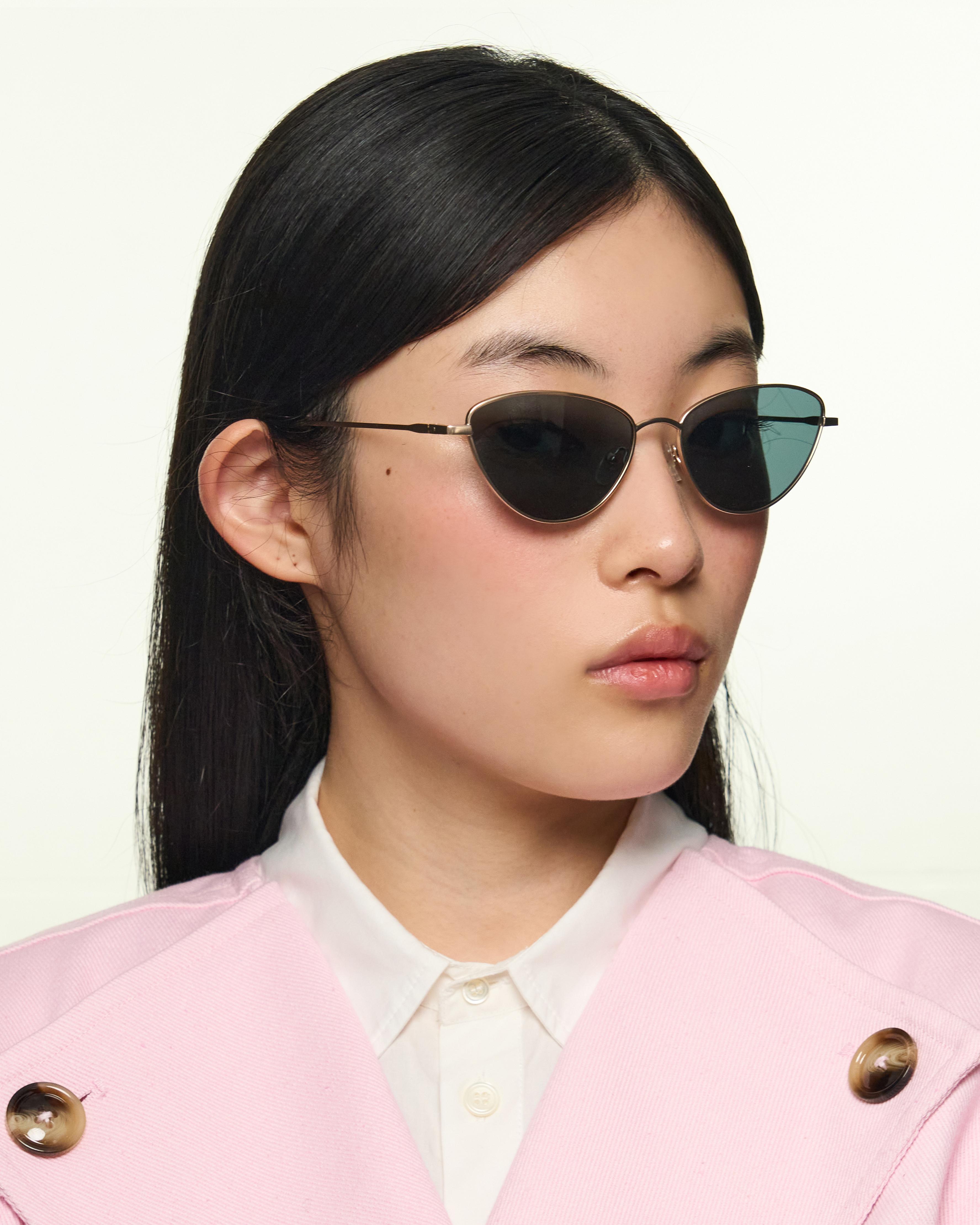 men Lou Sunglasses cateye Gold metal