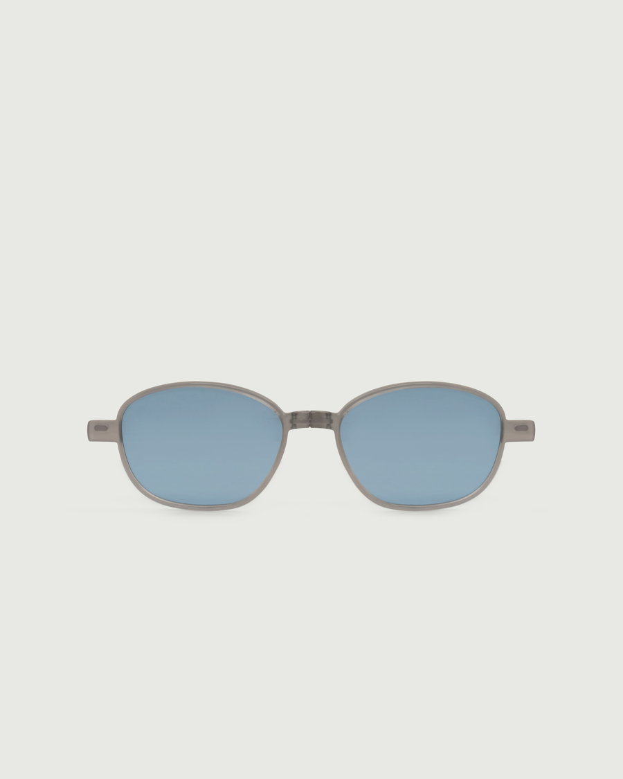 Penn Clip-Ons pilot blue metal front