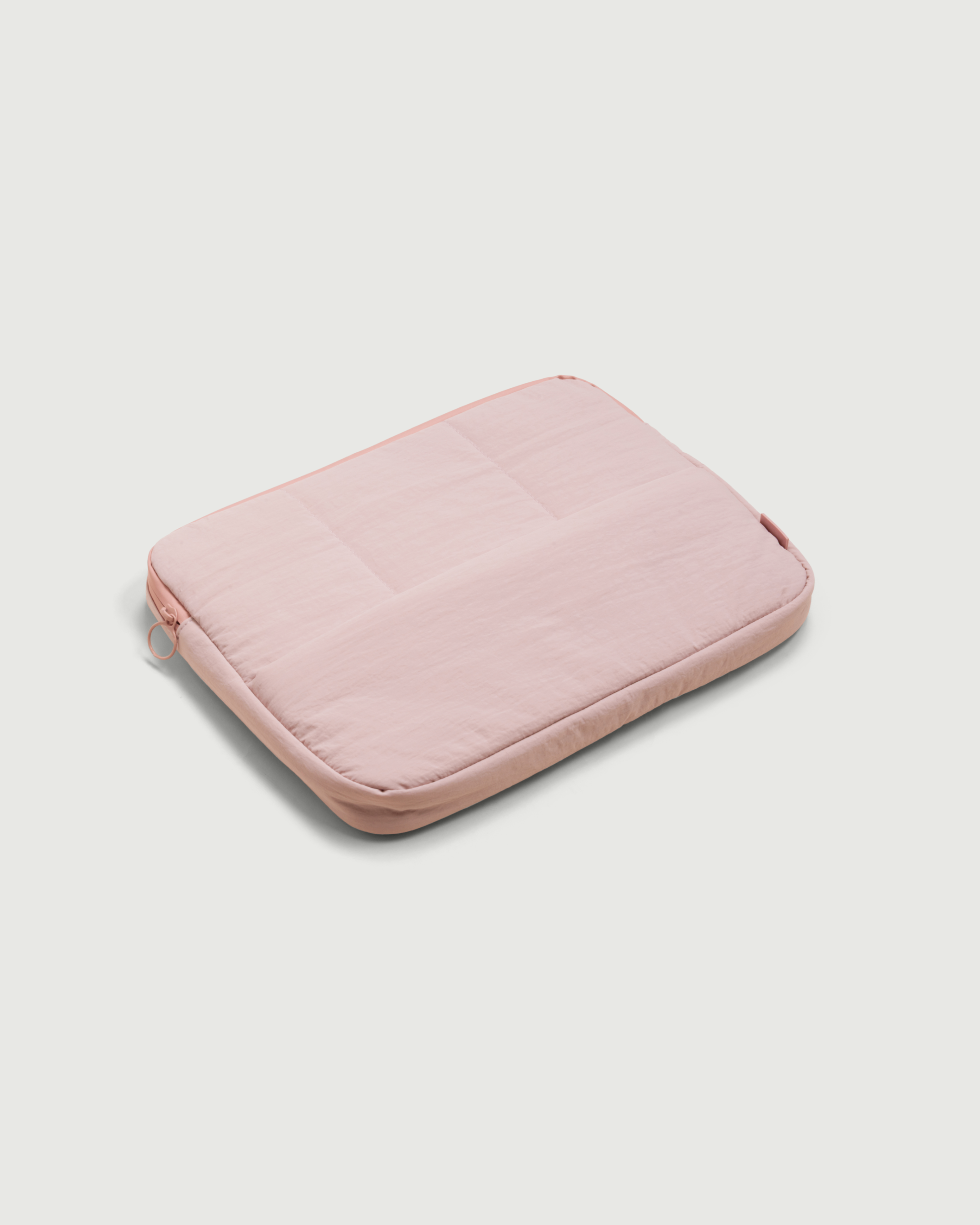 Taffy::Laptop Sleeve  pink  front diagonal