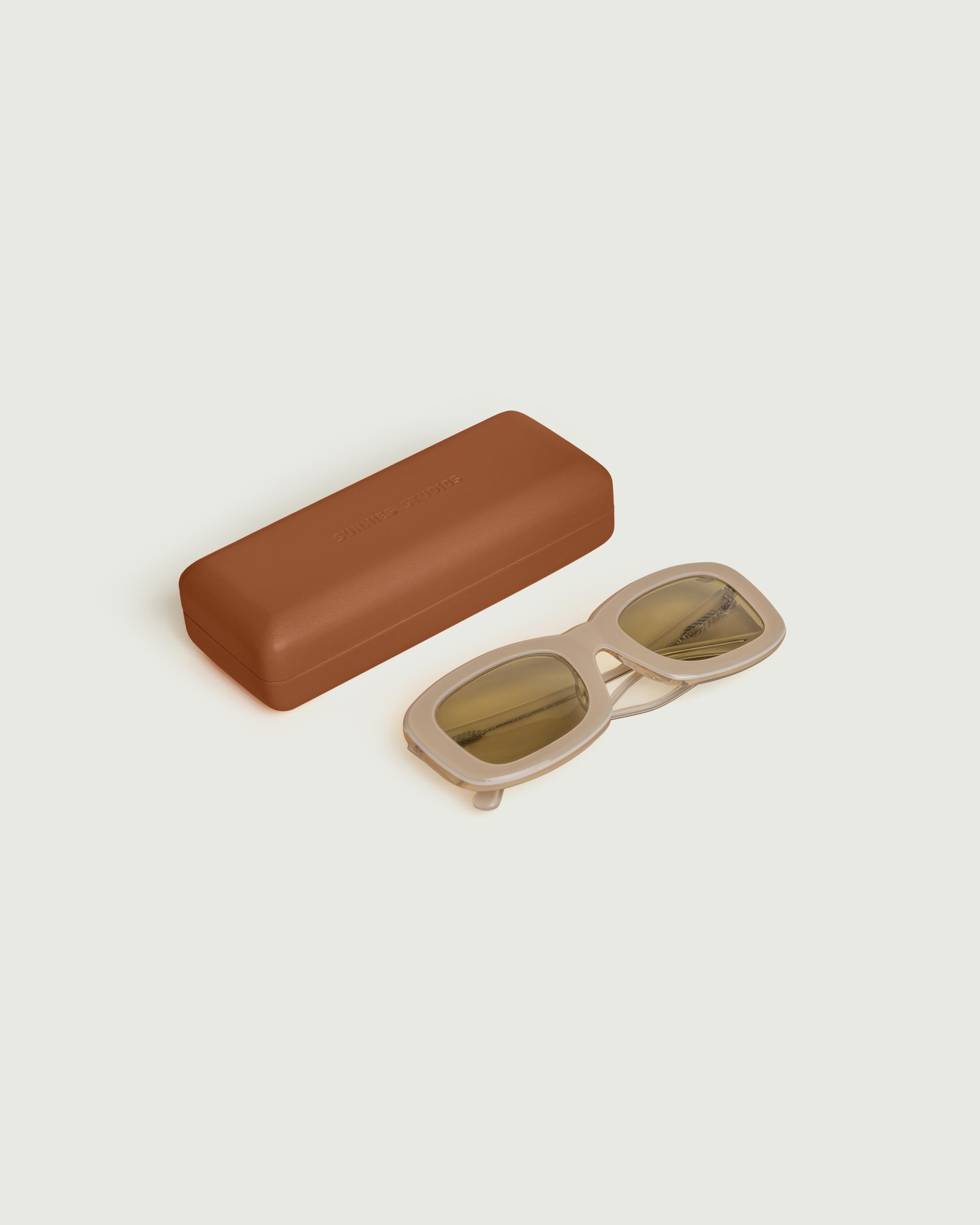 Hard Cae Eyewear Case brown