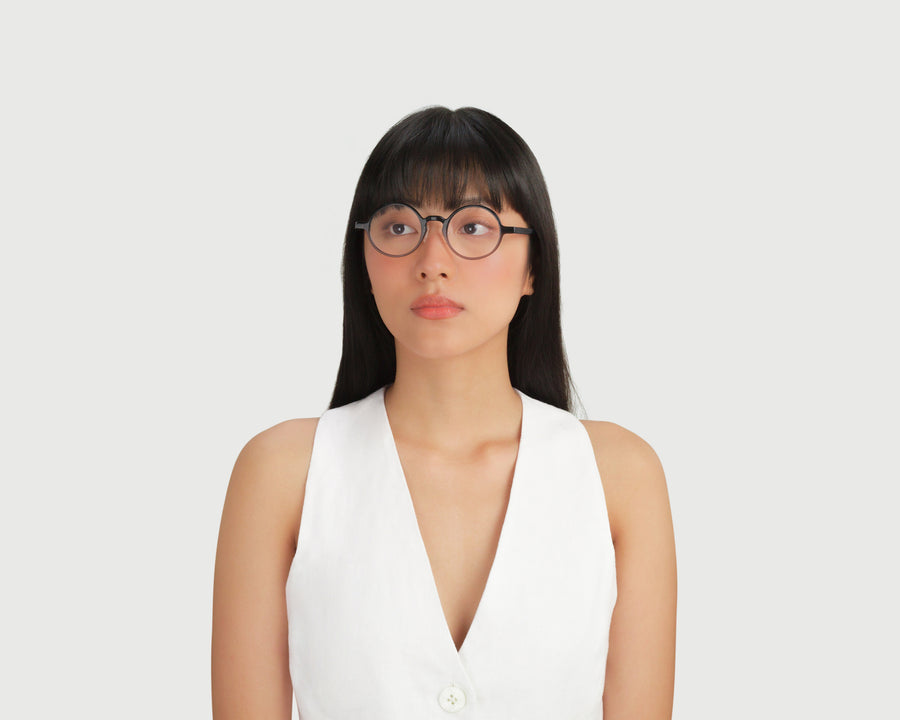 women Ono+ Eyeglasses round black acetate