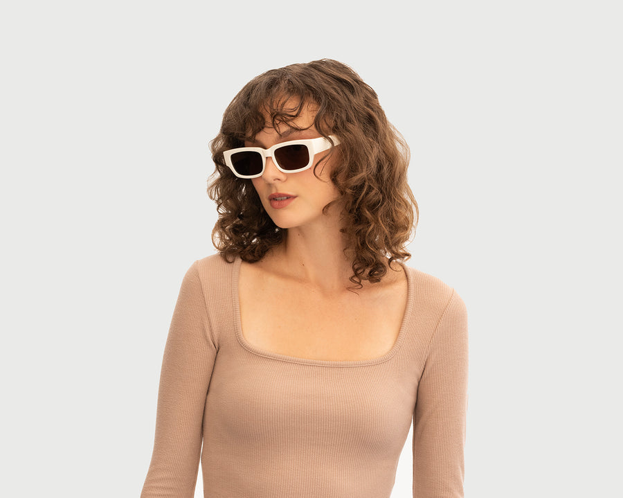 women Jarvis Sunglasses rectangle white plastic